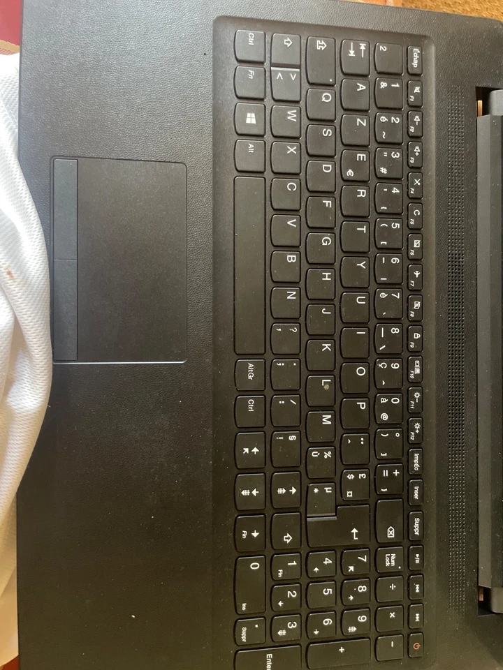 lenovo ideapad 110-15 ACL de couleur noire/ecran 15 pouces/ memoire de 500 Go - Photo 2/4