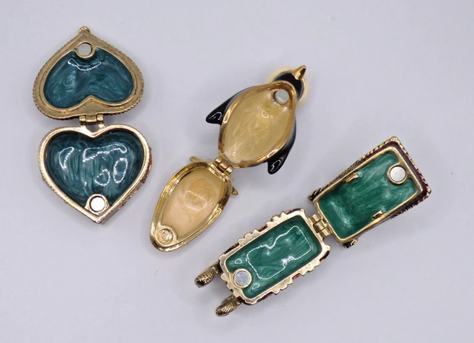 Monet Christmas Holiday Trinket Boxes Lot of 3 - Sleigh, Penguin, Angel Heart - Image 3 of 4