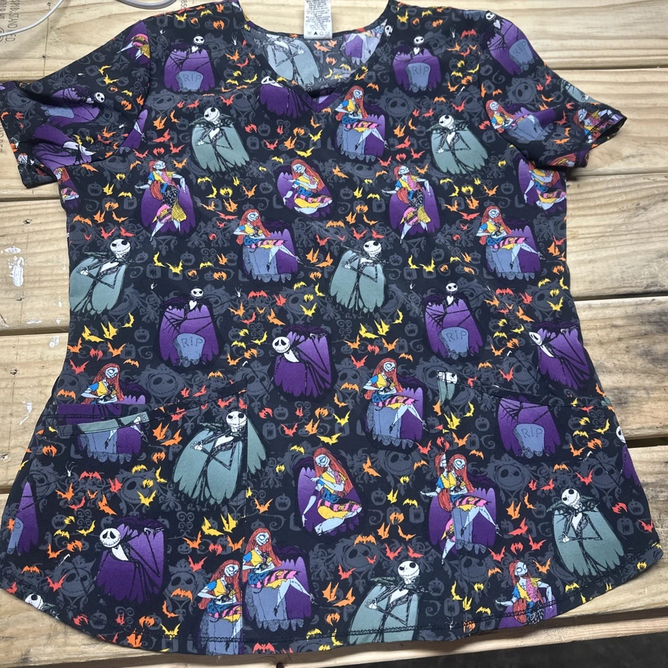 Lot Of 5- Women’s Scrubs Size Medium  - Image 4 of 4