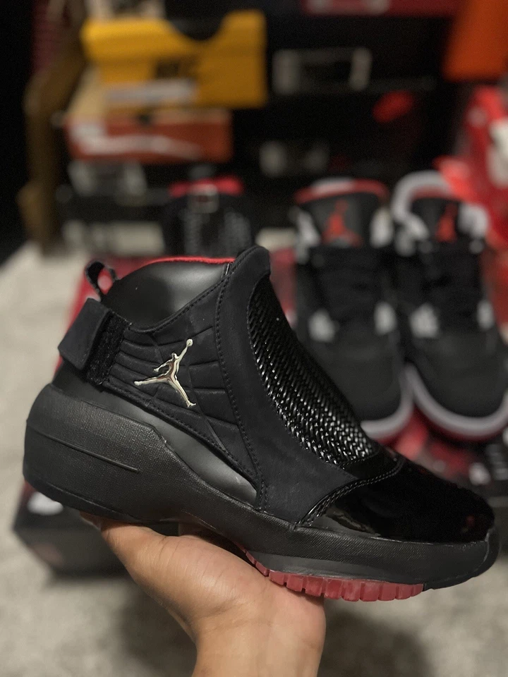 Talla 9 - Jordan 19/4 Retro Countdown Pack 2008 Foto 2 de 4