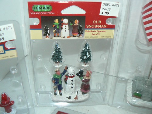 8 Lemax Fire Hydrant Flag Pumping Water Crossed Fence Little Hero Our Snowman - Picture 3 of 9
