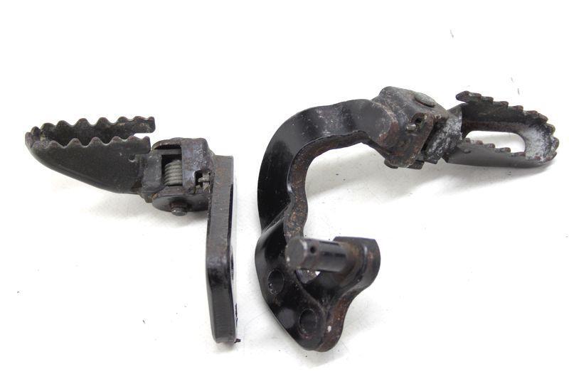 Repose-pied Avant Droit Pour Yamaha XT 600 Tenere - Modèles 1VJ 1986-1987, Pièce D'occasion
