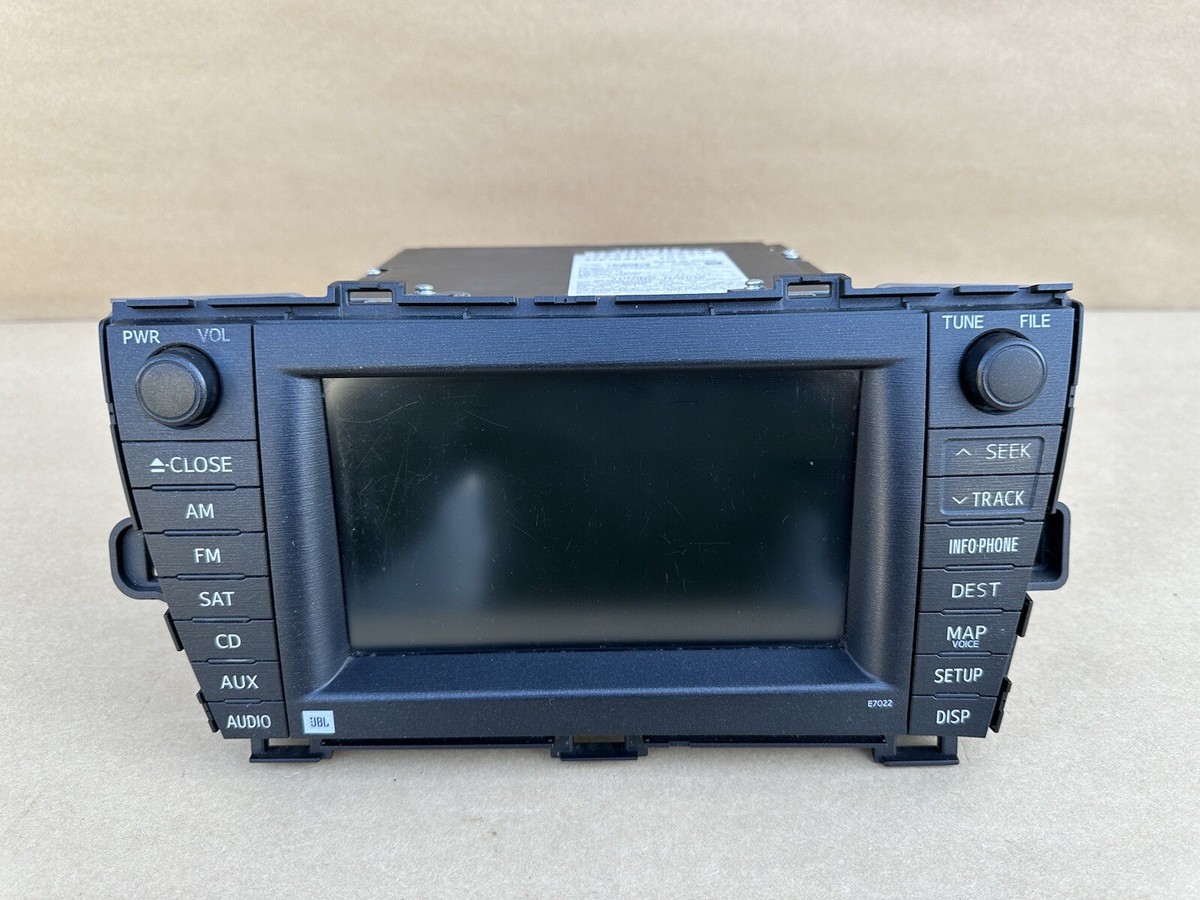 北米PRIUS C CDオーディオ TOYOTA PRIUS C Radio Navigation NAV Unit AM-FM CD OEM 2012