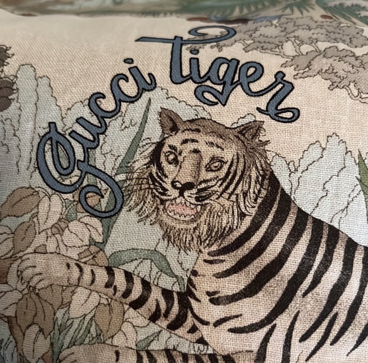 Gucci Tiger Limited Novelty Eco Bag Tote | eBay Gucci Tiger Limited Novelty Eco Bag Tote | eBay