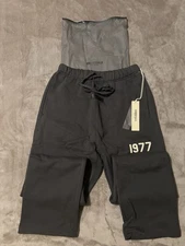 NEW Fear of God Essentials Iron Relaxed Sweatpants Size Large 100% Authentic✅