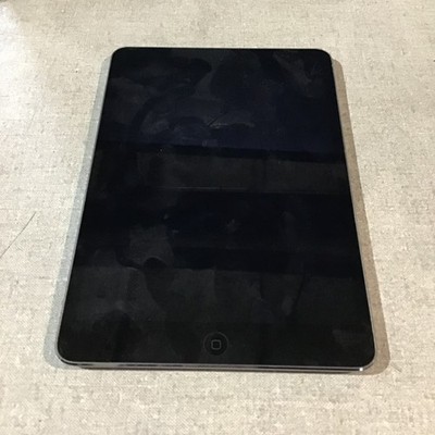 Apple iPad mini 2  7.9''  16GB Space Grey Battery Health 66%