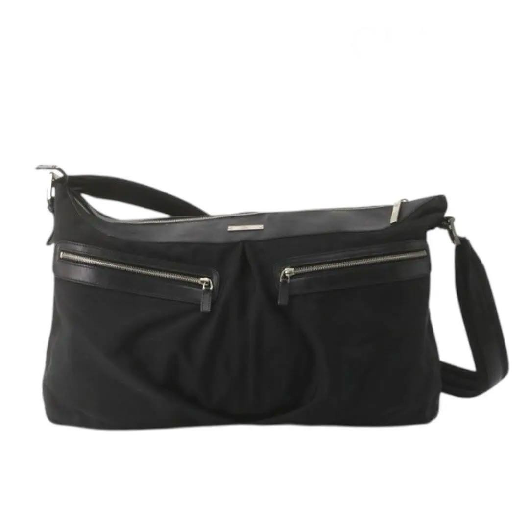 Gucci Black Boston Shoulder Bag Fits A4 Size for Travel