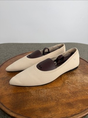 Vivaia Shoes Wm 38.5 US 7.5 Tan Cream Pointed Toe Knit Ballet Flats