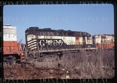 GULF MOBILE and OHIO-GM&O. EMD GP35 #628. Mobile (AL). Original Slide 1982.