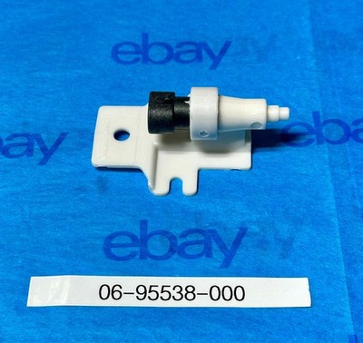 06-95538-000 Genuine Freightliner Outside Air Temperature Sensor
