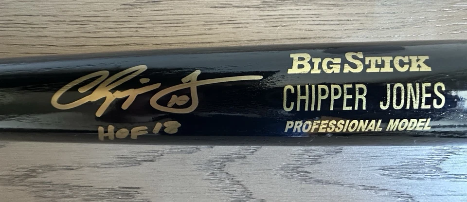 Chipper Jones Signed Rawlings Big Stick Bat w/HOF 18 Inscription & JSA COA - Image 3 of 4