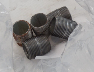 Packof 5 Nipple 1''  Close Male Threaded Schedule 40 Galvanized Steel IGNGCL