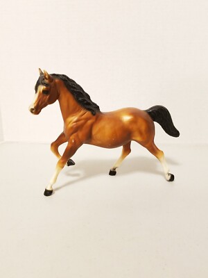Breyer Horse #124 Running Mare Matte Bay/Chestnut Black Mane White Stockings