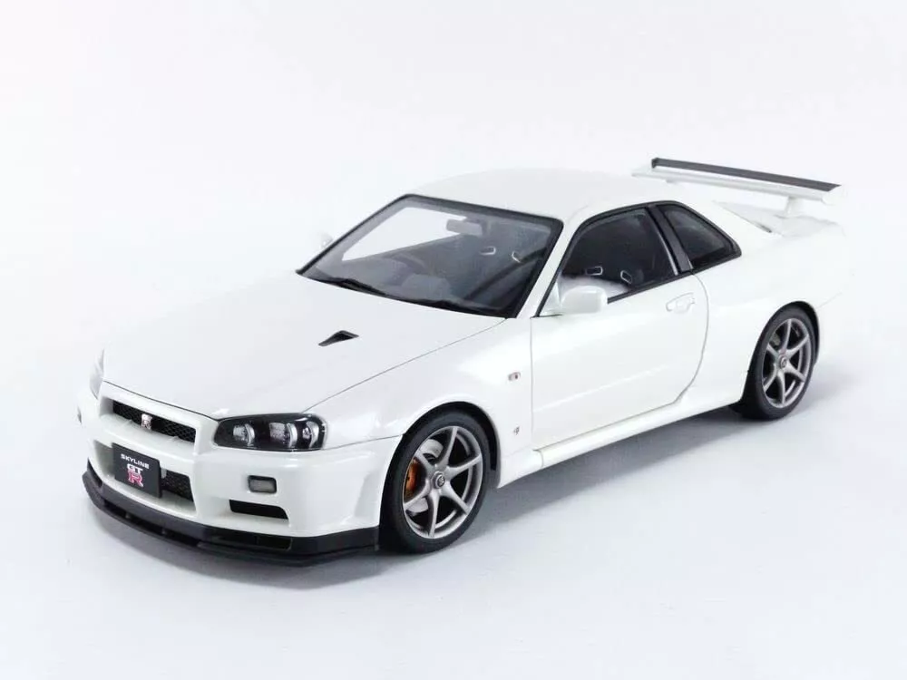 AUTOart 1/18 Nissan Skyline GT-R (R34) V Spec II White Pearl Finished 77406