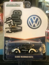 1/64 GREENLIGHT CLUB V-DUB CLASSIC VOLKSWAGEN BEETLE POLIS