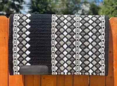 Show Schabracke Pferdedecke mit Wollsattel Westerndecke