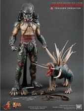Hot Toys MMS147 Predators Tracker Predator 1/6 with Hound Action Figures Model