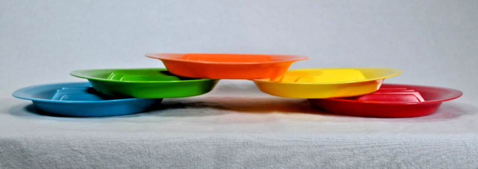 Set of (5) Colorful Taco Holder Plates Microwave Dishwasher Safe - Image 3 of 4