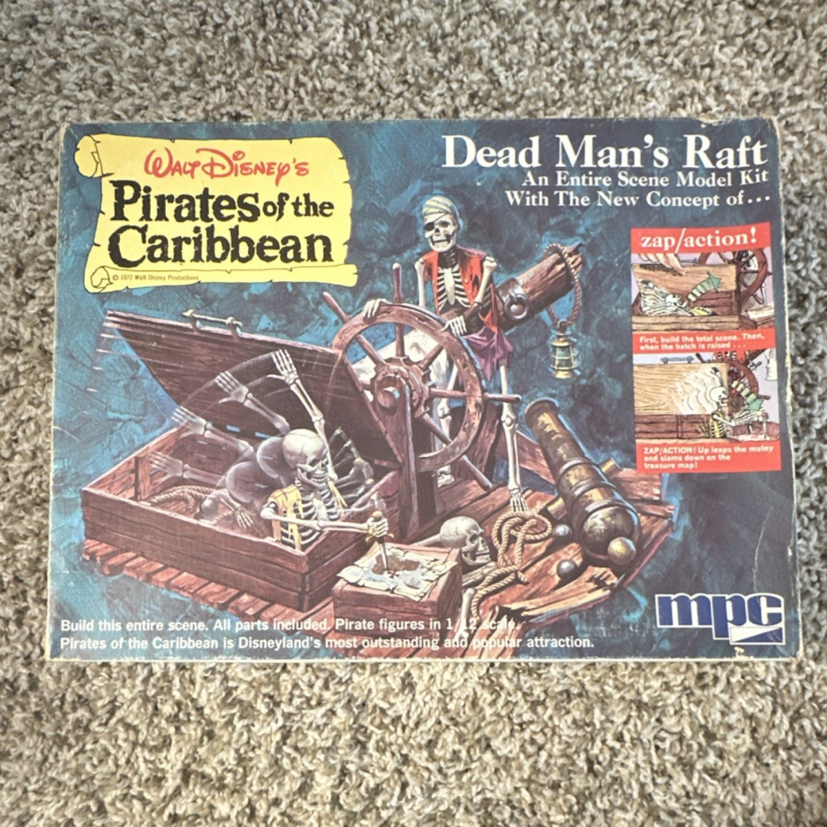 MPC Pirates of the Caribbean Dead Man's Raft 1:12 Model Kit 1-5005