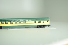 92069 N Scale CON COR PASSENGER CAR CNW CHICAGO NORTH WESTERN OBSERVATION