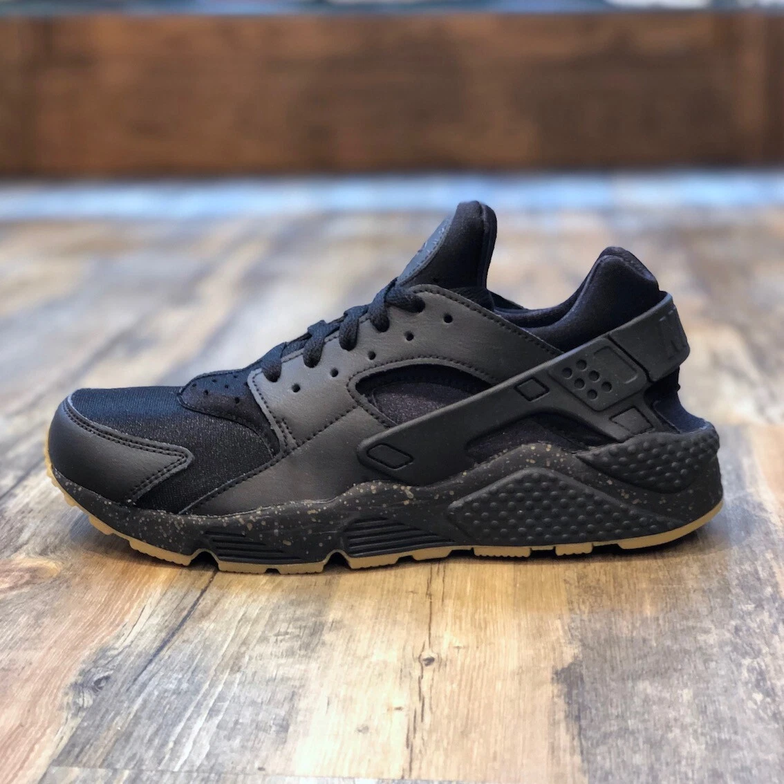 Onregelmatigheden verzoek Bijna dood Nike Air Huarache Run ID Gr.42 schwarz 777330 962 Damen Herren Sneaker  Schuhe | eBay