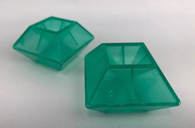 WEDGiTS On WHEELS Building Block Replacement Parts 2 Green Pieces 1 7/8 