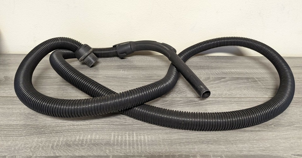 Electrolux Ergospace Green Canister Vacuum Model EL4101 with