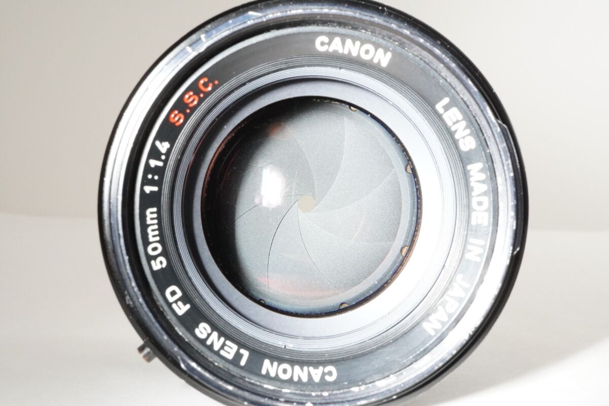 NewLightSeals CANON F-1 Late Model + FD 50mm 1.4 S.S.C. NewLightSeals CANON F-1 Late Model + FD 50mm 1.4 S.S.C.