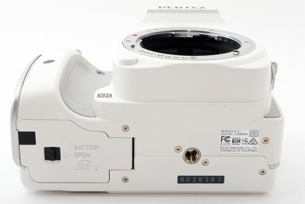 PENTAX K-S1/PENTAX 18-55mm (良品） Pentax K-S1 20.1 MP 18-55mm Lens Kit White [Exc+++] w/8GB SD