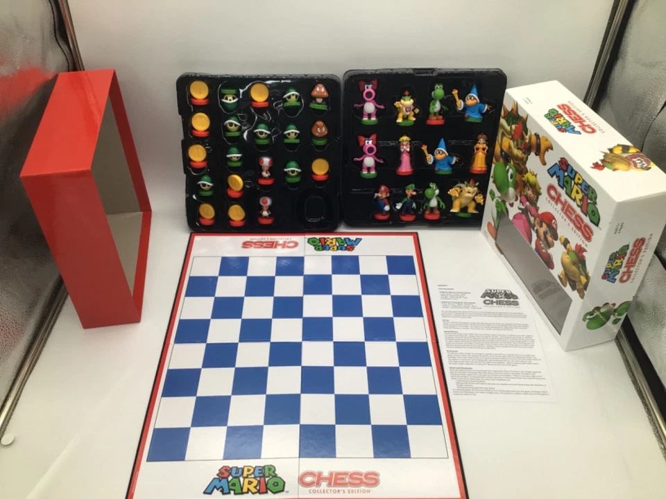 NINTENDO COLLECTORS EDITION SUPER MARIO CHESS SET 2010 COMPLETE - Image 3 of 4