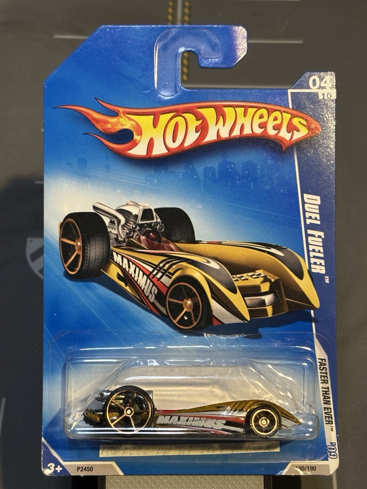 2009 Hot Wheels Faster Than Ever #130 Duel Fueler Gold w/ FTEs Side Tempo Error