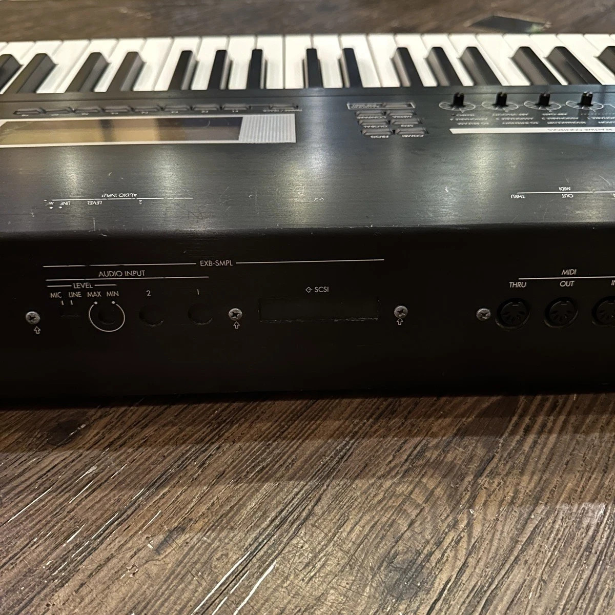 KORG TR88 88-Key Piano Workstation Synthesizer Keyboard Tested