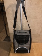  Airline-compliant animal carriers with wheels