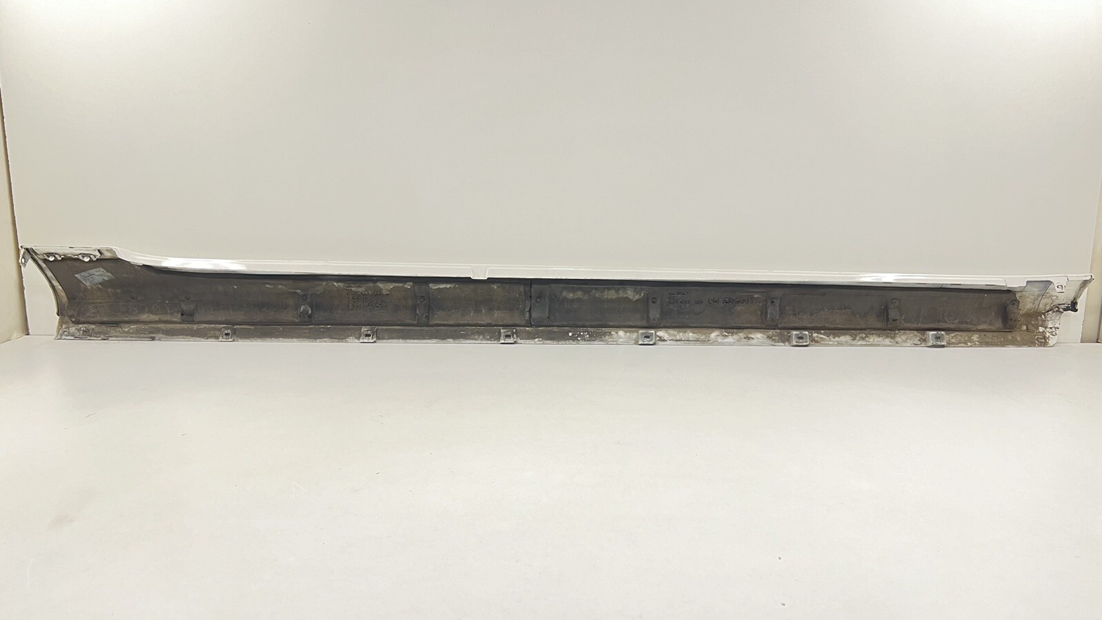 13-18 BENTLEY FLYING SPUR DRIVER LEFT SIDE SKIRT ROCKER PANEL COVER TRIM OEM
