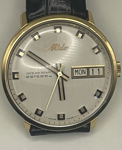 Vintage Mido "Ocean Star Datoday"