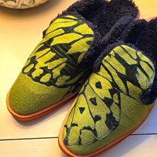 Free People Women’s Mule Slippers Faux Fur Lined Buterfly Print Green/Black 8/38
