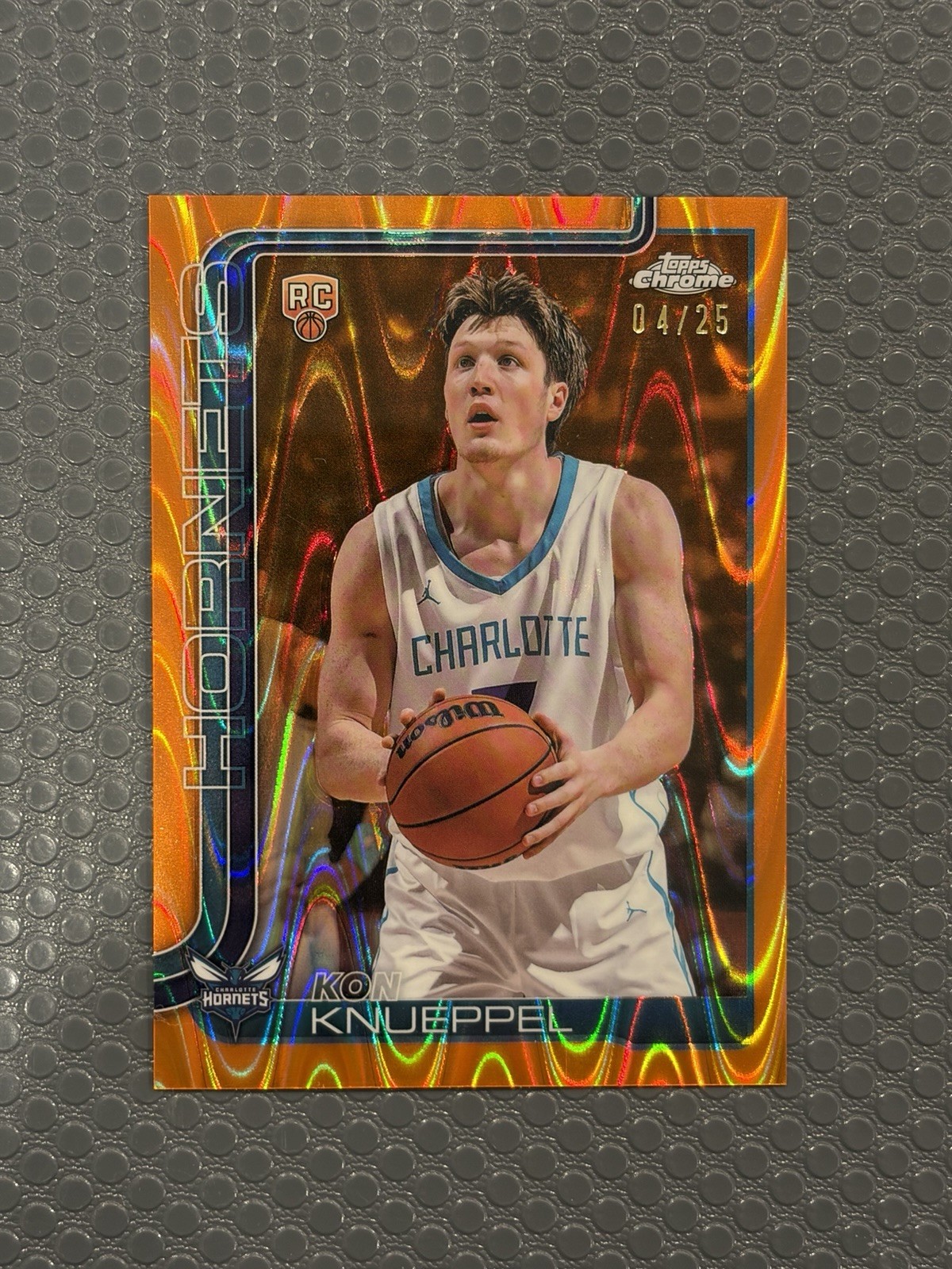 Kon Knueppel 2025 Topps Chrome ORANGE Raywave Refractor /25 Rookie #254 Hornets