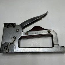 Duo-Fast Model CT-859 Heavy Duty Staple Gun 7.5 In.Hand Manual Tool Construction
