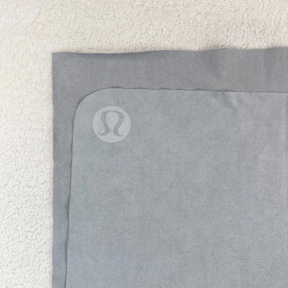 Lululemon Gris Yoga Estera Toalla Cubierta Atlética Entrenamiento Fitness Ejercicio Sistema operativo Foto 2 de 4