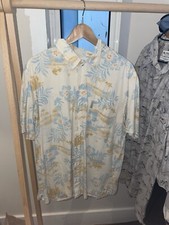 Columbi Men?s XL Short Sleeve Hawaiian Shirt