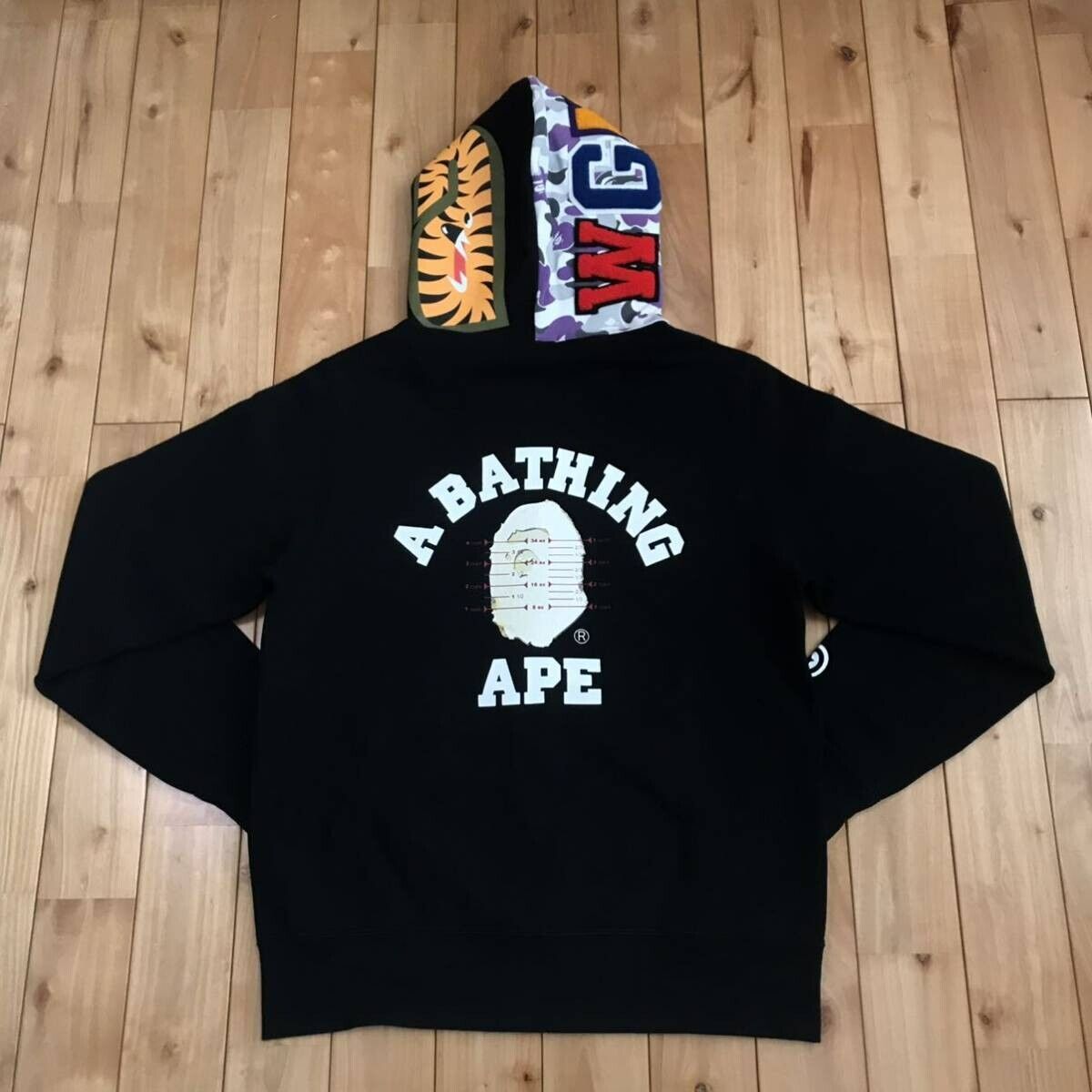 BAPE New York 10th Anniversary Shark full zip hoodie PUSHA T BAPE New York 10th Anniversary Shark full zip hoodie PUSHA T