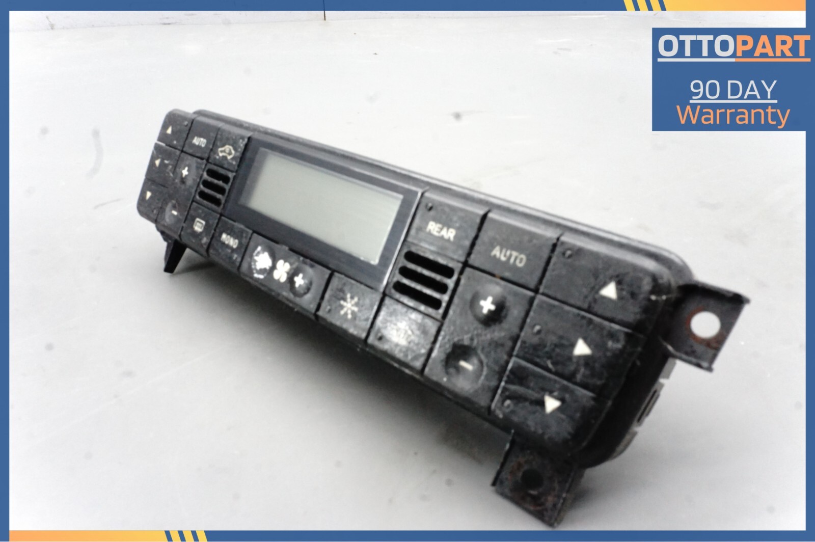 2005-2011 Maserati M139 Quattroporte HVAC Heater AC Rear Climate Control OEM