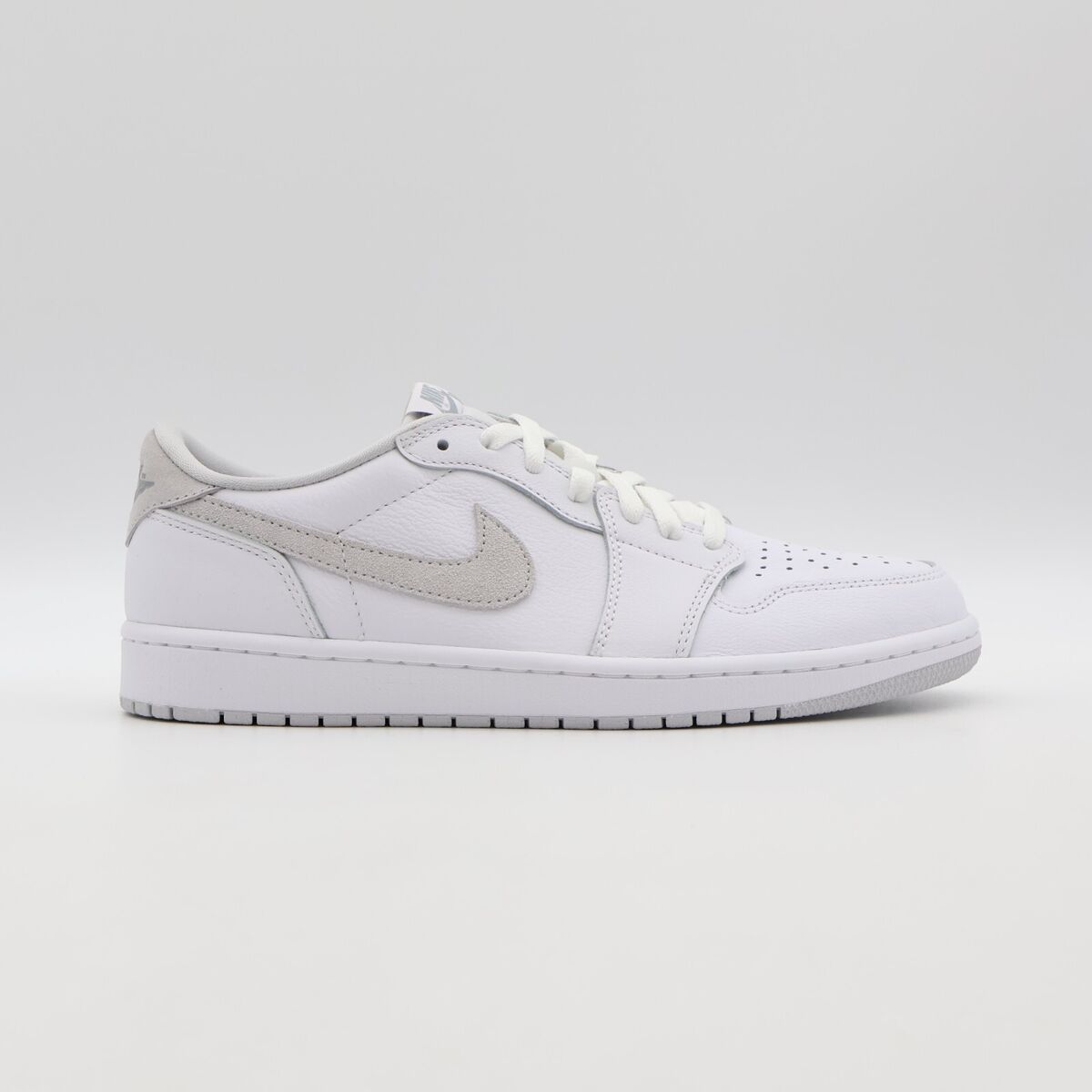 CZ0790-100 Nike Air Jordan 1 Low OG Neutral Gray Off White CZ0790-100 Nike Air Jordan 1 Low OG Neutral Gray Off White