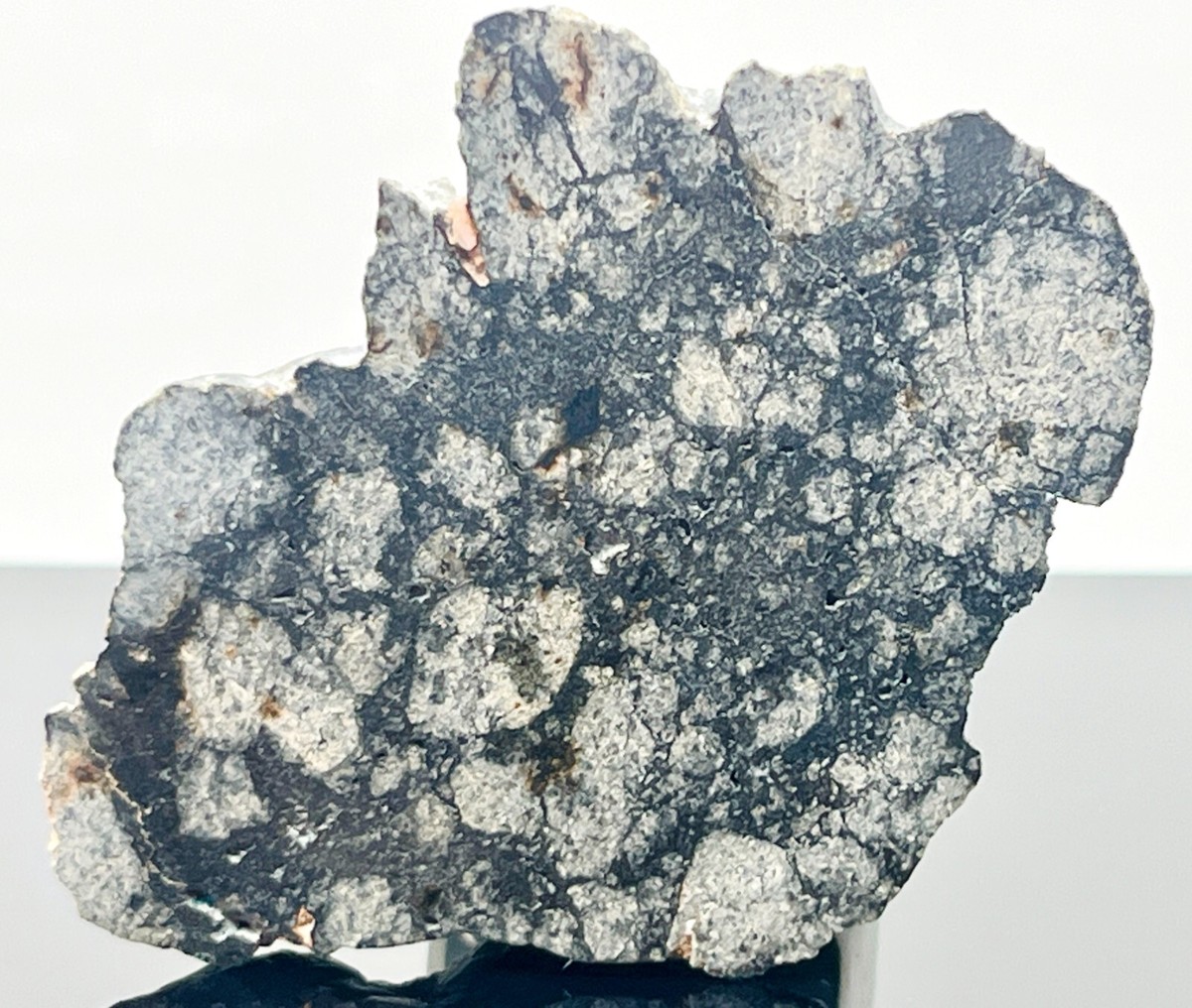 OLDMOUNTAIN 【MKG】 moscokezuru garaireru NWA 15658 (3.993g) Meteorite Polished End Cut Eucrite Melt