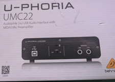 Behringer Uphoria UMC22 Mischpult
