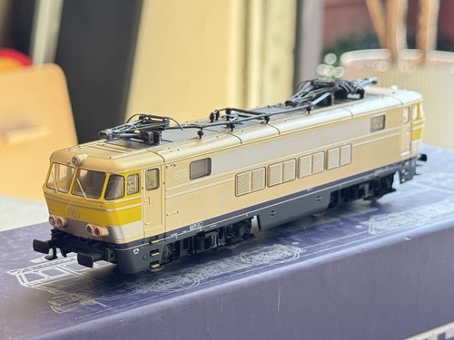 ViTrains 2168 Elektrolokomotive 1608 S N C B H0 | Zustand: Gebraucht