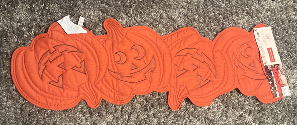 Rachel Ashwell 16x48 Quilted Pumpkin REVERSIBLE Farmhouse Collection Tabletop