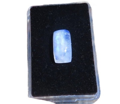 Mondstein blau - Blue Moonstone Cabochon 17,7x9,6 mm 11.5 ct. Nr. U35337