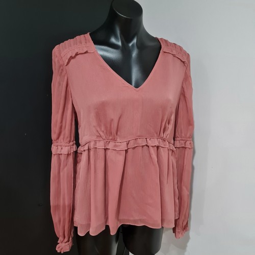 Women's size 12 'FOREVER NEW' Gorgeous dusty rose frill detail blouse top - EUC - Picture 4 of 7