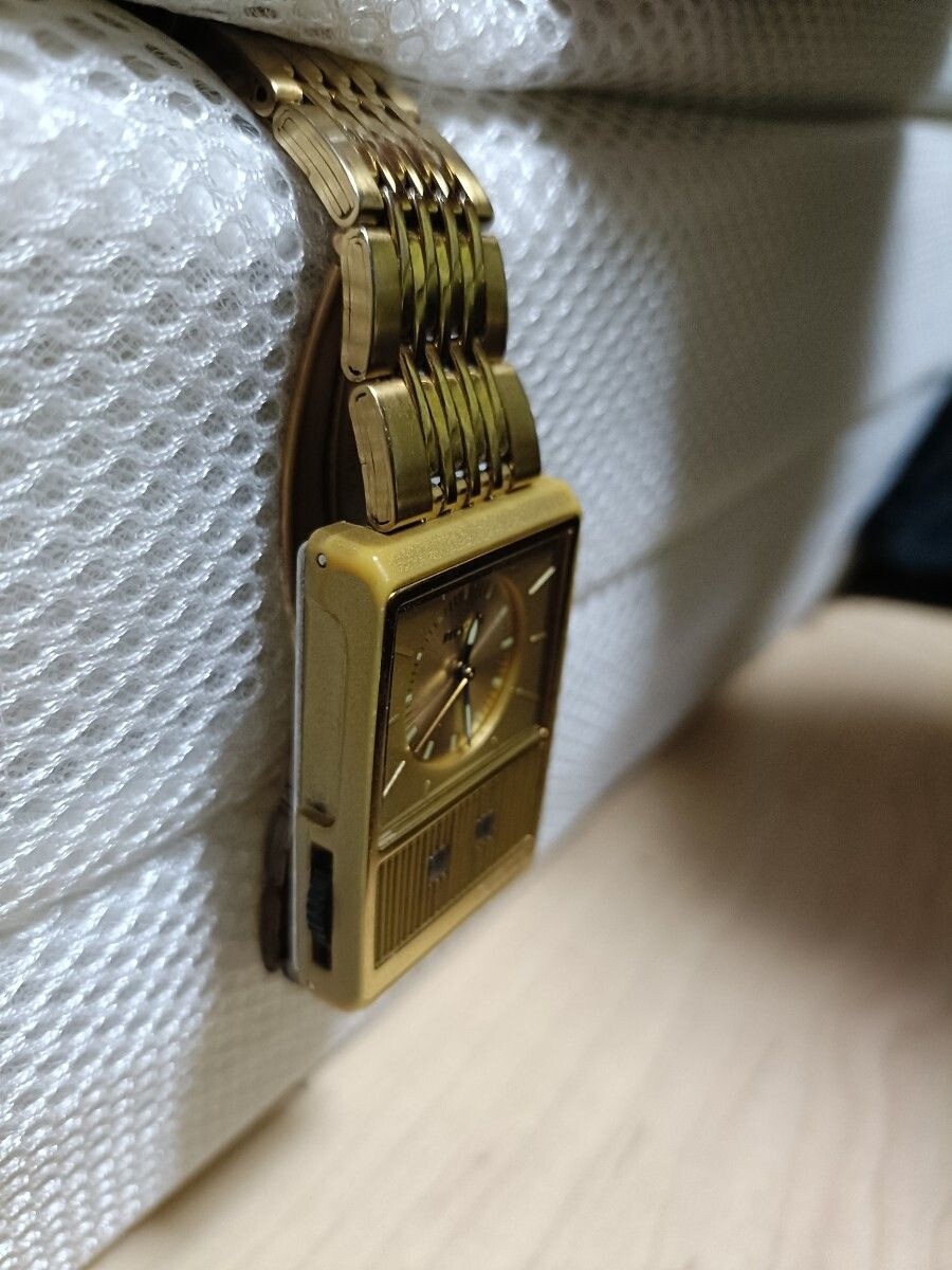 希少　NIXON THE SCORE SK-09 ゴールド ニクソン 腕時計 NIXON THE SCORE SK-09 ゴールド ニクソン 腕時計 時計